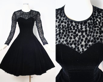 Vintage 1980s negro terciopelo pura flocado vestido de fiesta / 80s hace 50s estilo Vamp Pinup novia busto falda completa cóctel Pinup fiesta PEQUEÑA