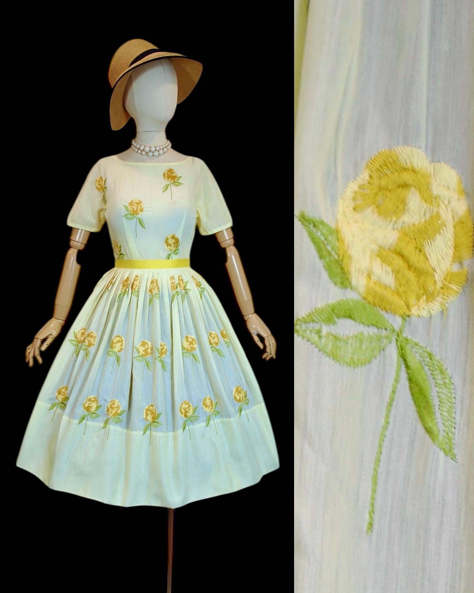 Vintage 1950s Yellow EMBROIDERED Floral ROSE Dress / 50s Jeanne d'arc Cotton Roses Print Sundress Full Skirt Summer Spring Pinup Party SMALL