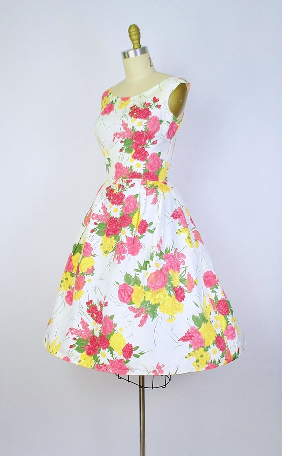 Vintage 1950s Floral Spring Bouquet Dress / 50s P… - image 8