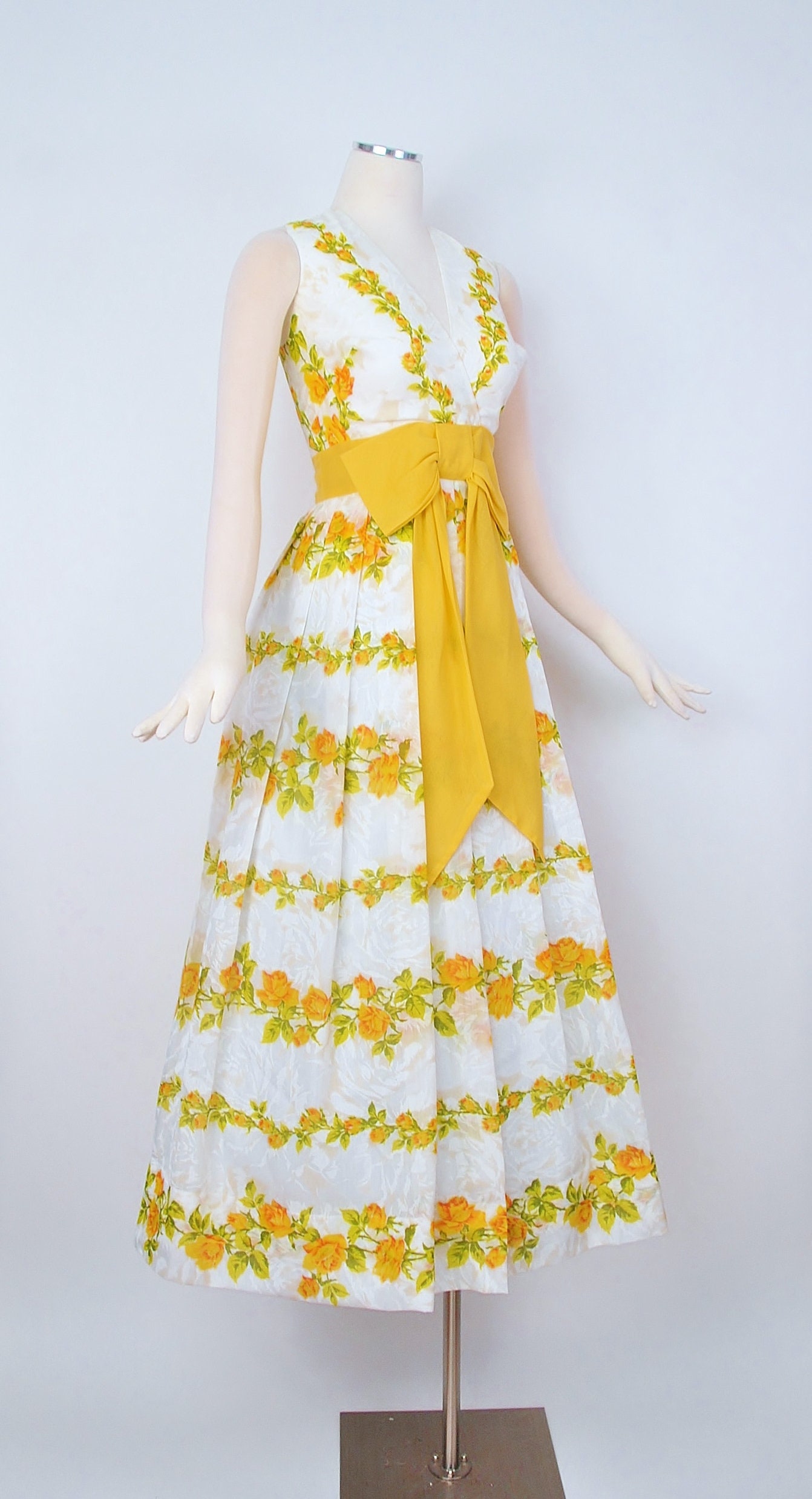 Vintage 1960s ROSE Print Yellow Maxi Dress / 60s Yellow Floral | Etsy