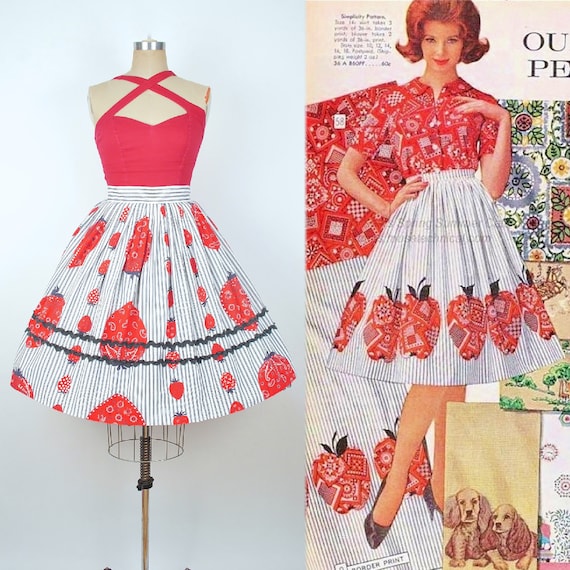 Vintage 50s Novelty Print STRAWBERRY Skirt / 1950s