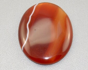 Agate Cabochon J23B8378