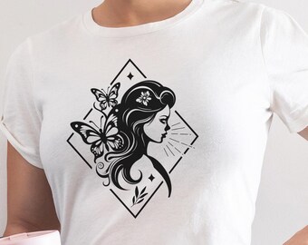 T-shirt con farfalla retrò, t-shirt oversize con grafica estetica "Moth Granola Girl", abbigliamento Goblincore, top Cottagecore