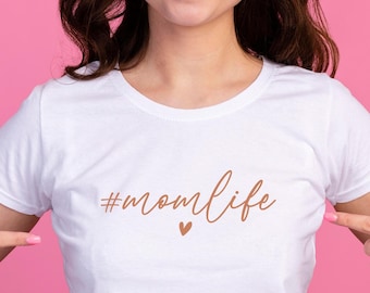 Mama Shirt, Floral Mom Spring Tee, Trendy Mom Tshirt, Women's Flower Mama Shirt, Spring Pregnancy Reveal Gift for New Mom