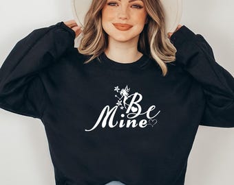 Be Mine Sweatshirt, Valentines Day Shirt, Be Mine Shirt, Cute Couples Shirt, Cute Valentine Shirt, Minimalist Xoxo Hoodie, Gift for Wife