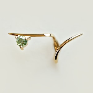 Rebe lange Umarmung grüner Saphir Lobe umarmt Ohrring