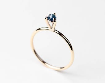 Eye 02 - Sapphire solitaire ring - handmade deep blue sapphire gold engagement ring