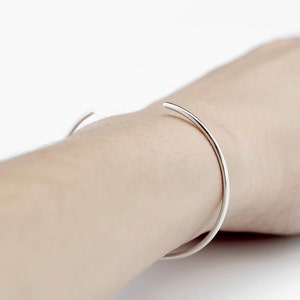 Essential - silver manschettenarmband - minimalistisches sterling silber armband