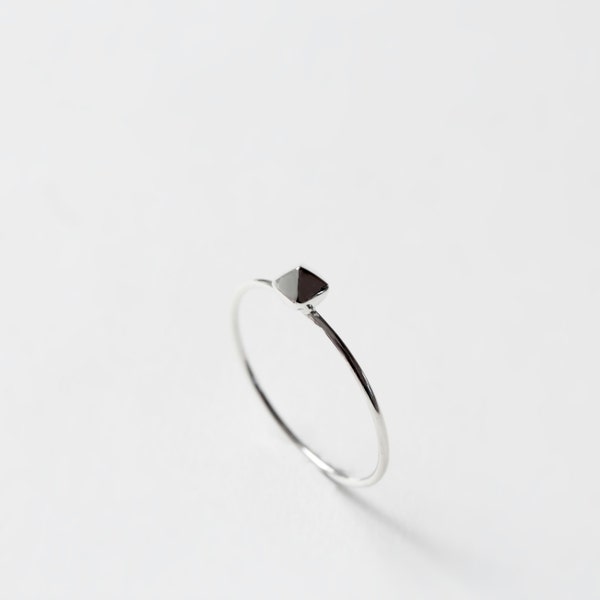 Pyramid - handmade silver ring - sterling silver pyramid ring - minimalist ring