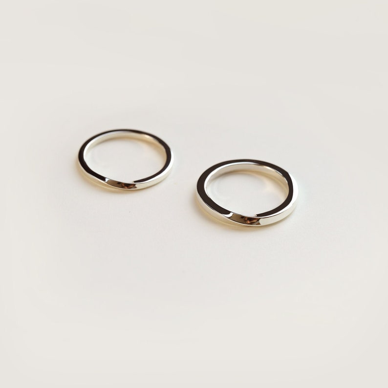 Medium torsion ring twisted band ring wedding ring image 3