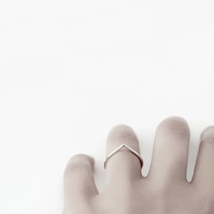 Thorn - pointy silver ring - minimalist sterling silver ring  perpendicular top - wedding band