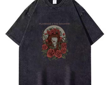 Camiseta unisex lavada con estampado de Florence and Machine y sudadera con capucha.