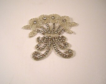 Lovely Rhinestone Applique Flower Floral Bouquet Motif--By the Piece