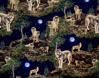 Tela de algodón puro con estampado escénico de lobos dramáticos a la luz de la luna de Timeless Treasures, cortada a medida