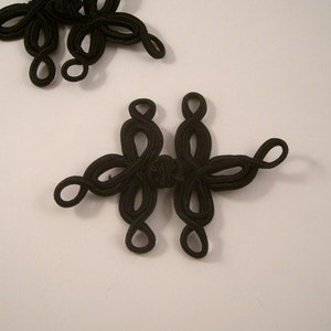 Black Loop Design Frog Closure--One Piece