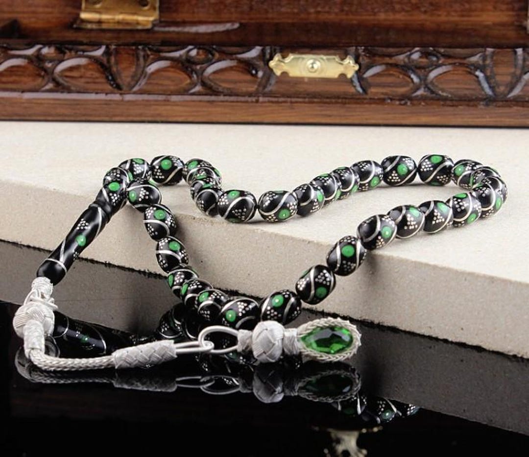 オルトゥ石の祈りのビーズ：銀の刺繍のタスビー、イスラムの贈り物