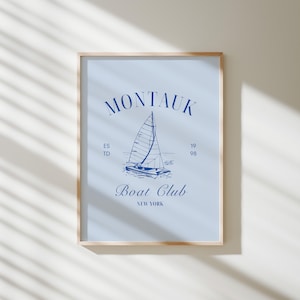Plakat Montauk Boat Club | Plakat Preppy Coastal Aesthetic Blue Coastal Cowgirl Art Yacht Club Old Money Aesthetic | Pobieranie cyfrowe