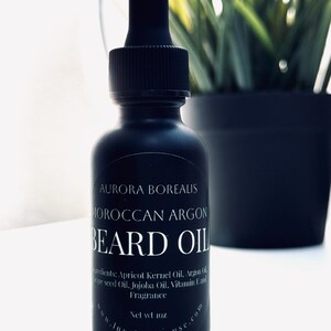 Moroccan Argan Beard Oil: Natural Softening & Growth - Aurora Borealis Scent