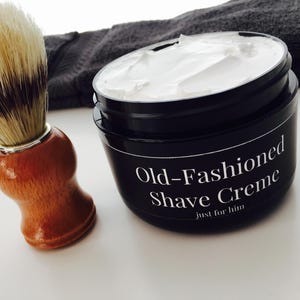 Old-Fashioned Shave Cream for Men – Luxury Lathering Shaving Cream with Kaolin Clay, Aloe Butter & Grape Seed Oil – Large