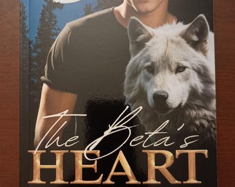The Beta's Heart werewolf romance book PAPERBACK