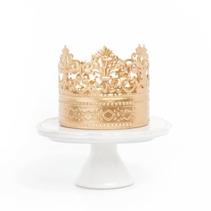 Cake Topper Krone, goldene Krone für Hochzeitstorte. Mini Krone, Party Dekor, Dessert Tisch, Quinceamaßa Torte. Gänseblümchen.