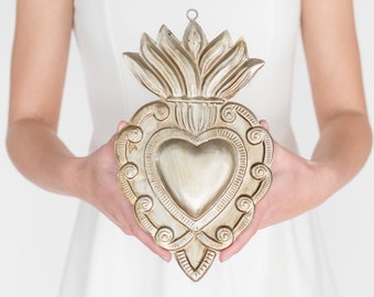 Sacred Heart, Milagro Heart, Large Silver Heart Flat, Catholic Heart, Wall Hanging