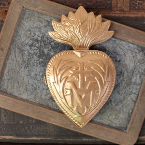 Sacred Heart Rosary Holder, Milagro Heart, Large Gold Heart Sunburst Flame, Catholic Heart, Wall Hanging image 1