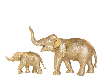 Elephant Cake Topper, Safari Animal Cake Topper, Zoo Animal Baby Shower Cake, Mother and Baby set of 2