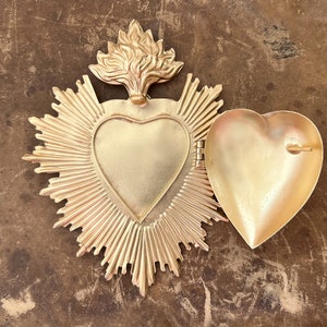 Sacred Heart, Milagro Heart, Gilded Gold Heart Box, Catholic Heart, Prayer Box image 3