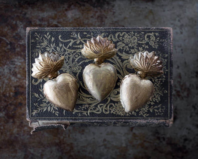 Sacred Heart Milagro Heart Set of 3 First Communion Gift image 1