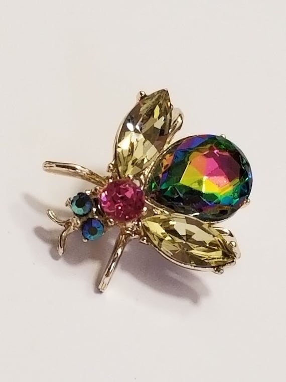 Exquisite Fly Bee Juliana 1960s Vintage Peacock I