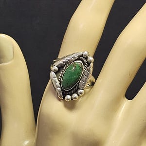Vintage Taxco Mexico Green Turquoise 925 Silver Ring Size 9