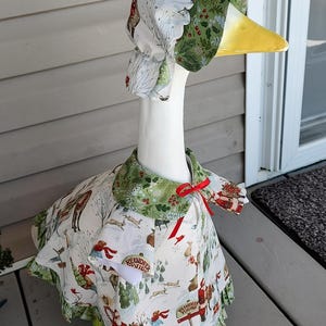 Handmade Christmas Goose Outfit: Holiday Print Dress, Bonnet & Collar - Fits 23-25&quot; Goose