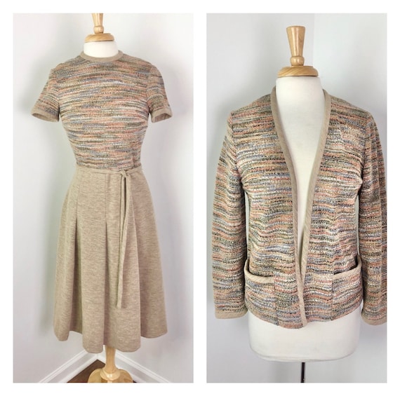 Medium to Large - Vintage 1970s 2-Piece Space Kni… - image 1