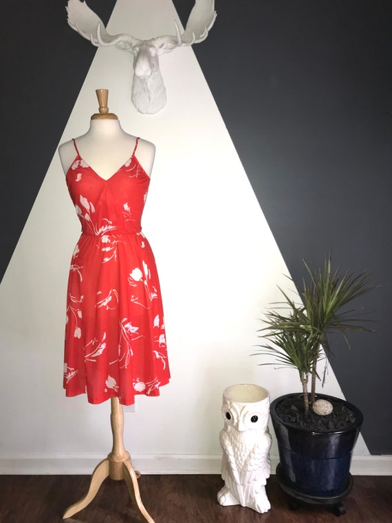 70s Red and White Floral Disco-style Dress