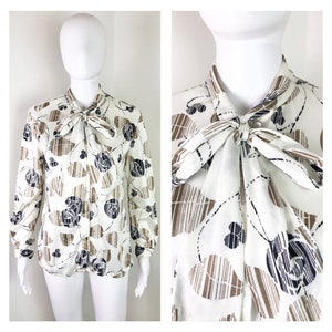 Vintage 1970s Spades, Clubs, & Roses Pusey Bow Blouse by Personal Touch - Sz Large to XL
