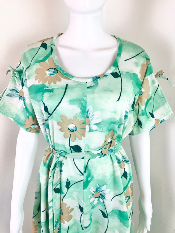 Vintage 1970s Mint Green Floral Dress w/ Sash - S… - image 4