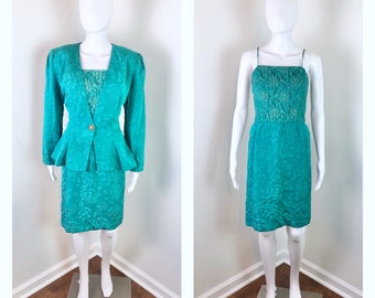 Rozmiar średni do dużego - Vintage 1980s Jewel Tone Damask and Lace Mini Dress & Blazer Set od Miss Elliette