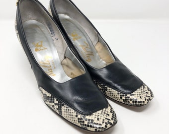 Vintage 1960s Python Snake Heels by Valley Shoes - Sz 9 fits like 7