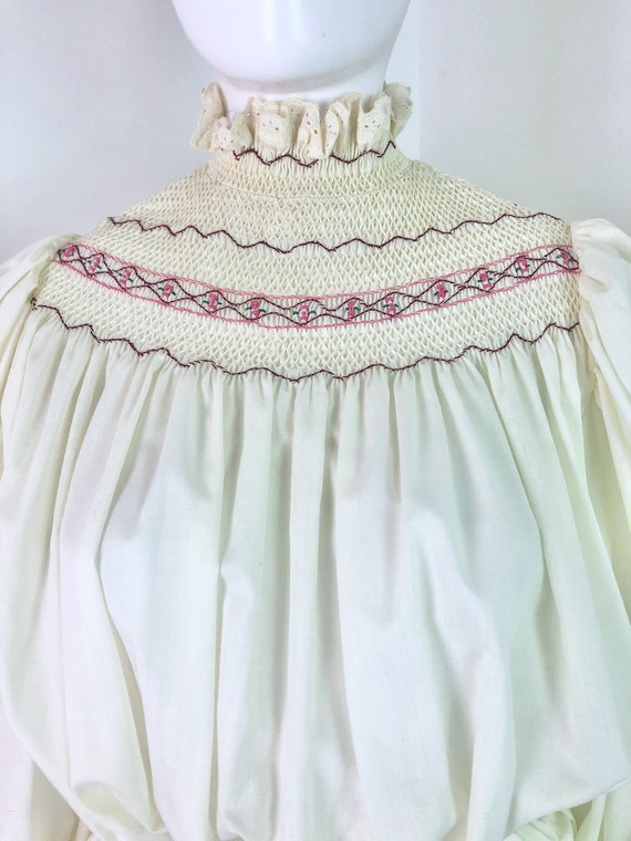 Vintage 1960s Handmade Embroidered Hungarian Kolo… - image 4