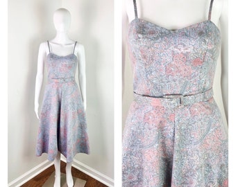 Vintage 1960s Lavender, Pink, and Blue Paisley Fit and Flare Dress - Small