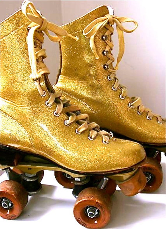 Items similar to Vintage Gold Sears Roller Skates Size 5