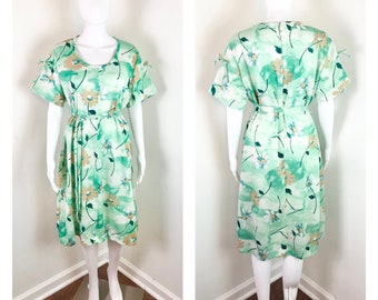 Vintage 1970s Mint Green Floral Dress w/ Sash - Sz Curvy