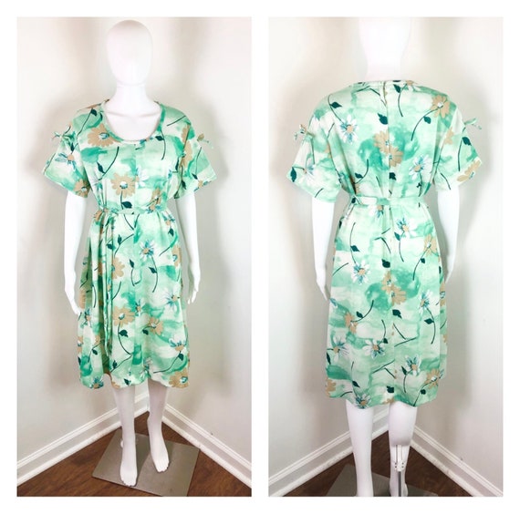 Vintage 1970s Mint Green Floral Dress w/ Sash - S… - image 1