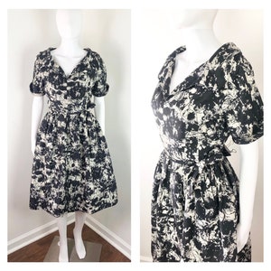Vintage MCM 1950s Black-Navy and Gray Abstract Print Fit and Flare Dress - Sz Medium to Large