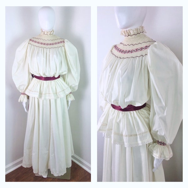 Vintage 1960s Handmade Embroidered Hungarian Kolocsa Style Maxi Peasant Dress w/ Balloon Sleeves - Sz Small to XS