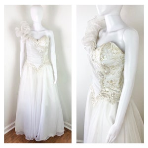 Vintage 1980s White Sequin One Shoulder Princess Bridal Gown by Alyce Designs - Sz Small to Medium