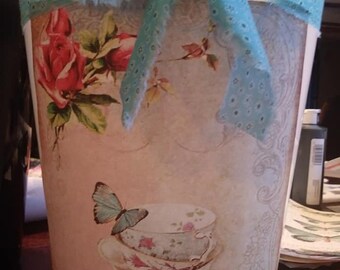 Shabby Green Pink French Roses Eiffel Tower Pretty Rose Beautiful Decorative Trash Can Wonderful Addition To Ur Decor Storage Organization Home Living Delage Com Br