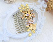 Flower Comb, Floral Hair Comb, Assemblage Hair, Gold Leaf Hair Comb, Bridal Headpiece, Vintage Bride, Gold Leaves Headpiece, Golden Vine