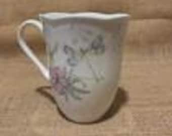 Lenox China BUTTERFLY MEADOW Monarch Mugs - Set of Two (One dragonfly & One eastern tailed blue)